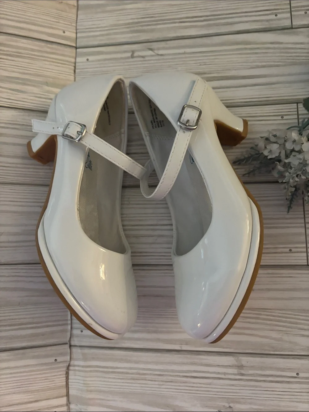 Swea Pea & Lilli Mary Jane White Leather Dress Shoes Size 1